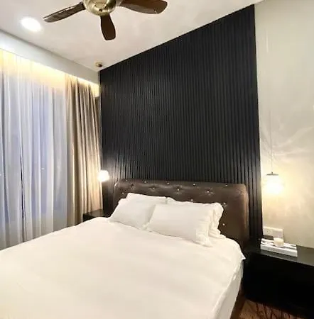 Sina Troika Residence Kota Bharu 2Br Wifi Netflix Pool Exterior photo